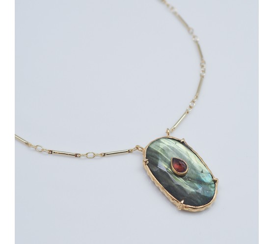 COLLIER - CHEEMA LABRADORITE ET GRENAT